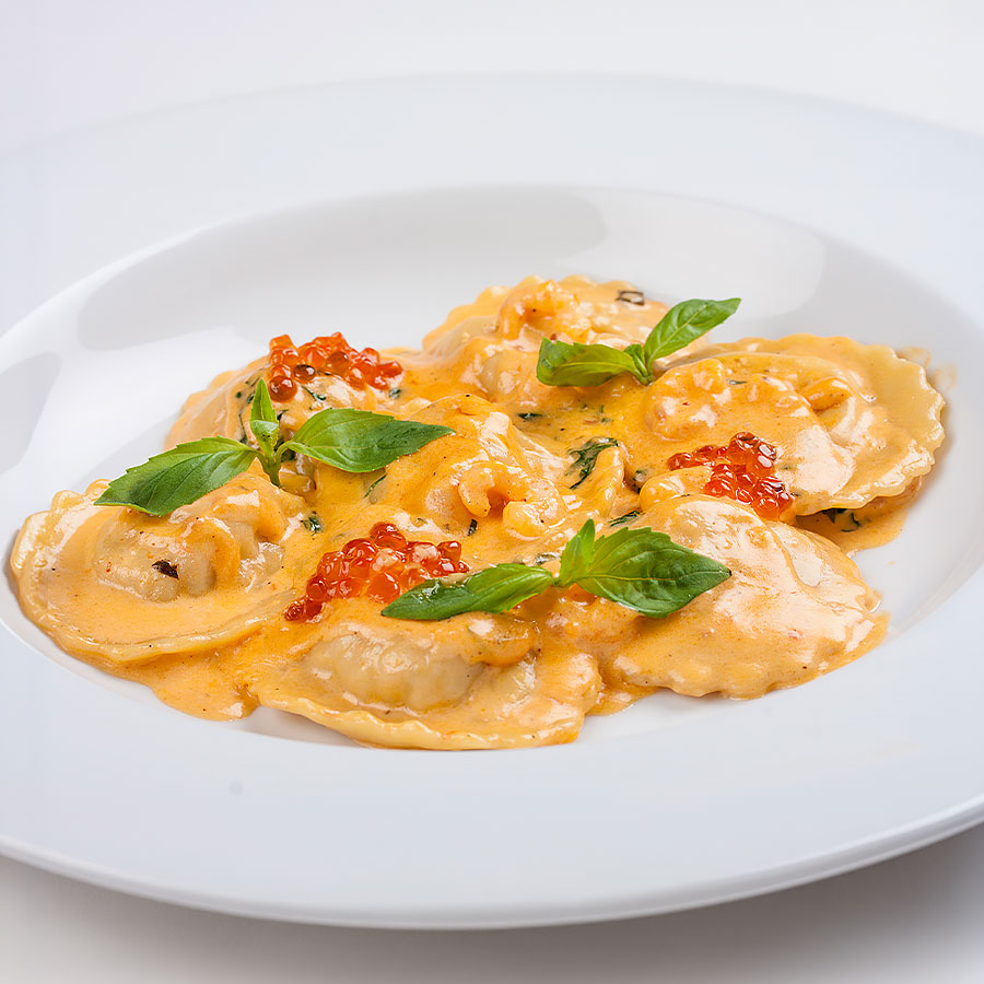 Tortelloni mit Garnelen und Zitrone
